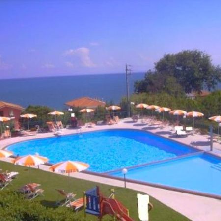 Casa Vacanza “Via Verde” ロッカ・サン・ジョヴァンニ エクステリア 写真
