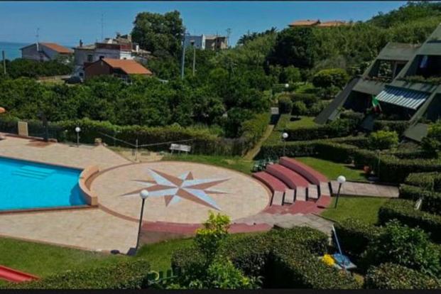 Casa Vacanza “Via Verde” ロッカ・サン・ジョヴァンニ エクステリア 写真
